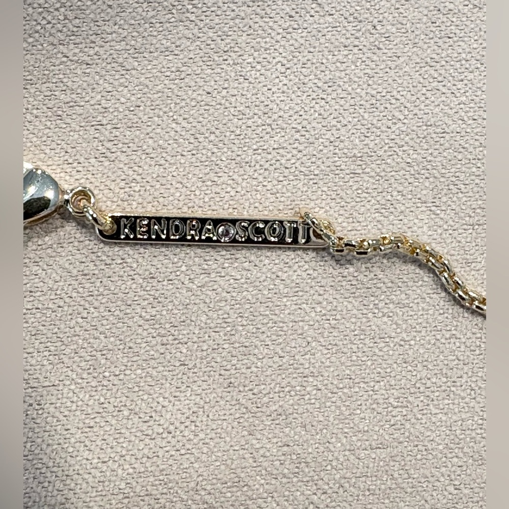 Kendra Scott Kelsey Gold Bar Necklace - Picture 8 of 11